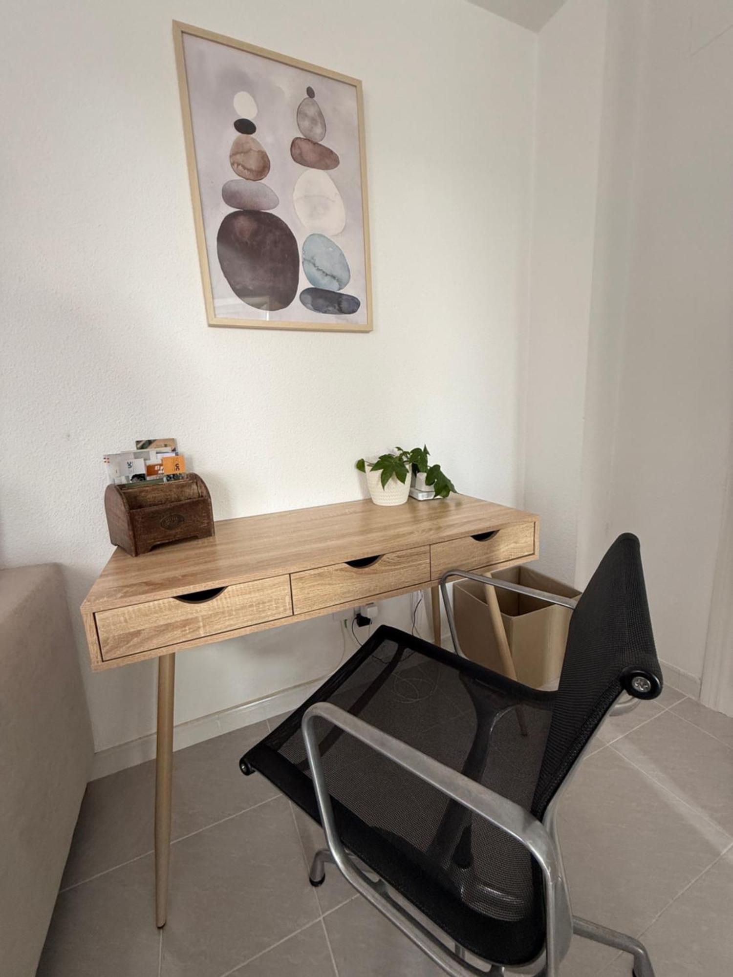 Apartment Con Terraza En Playa De Usil